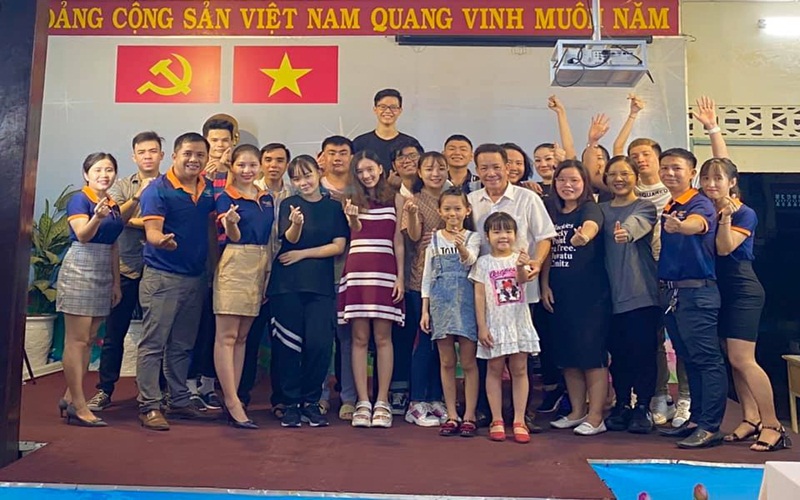 Học nghề diễn viên