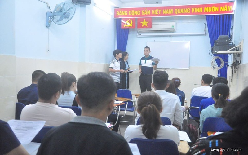 Luyện phát âm chuẩn và giọng nói lôi cuốn