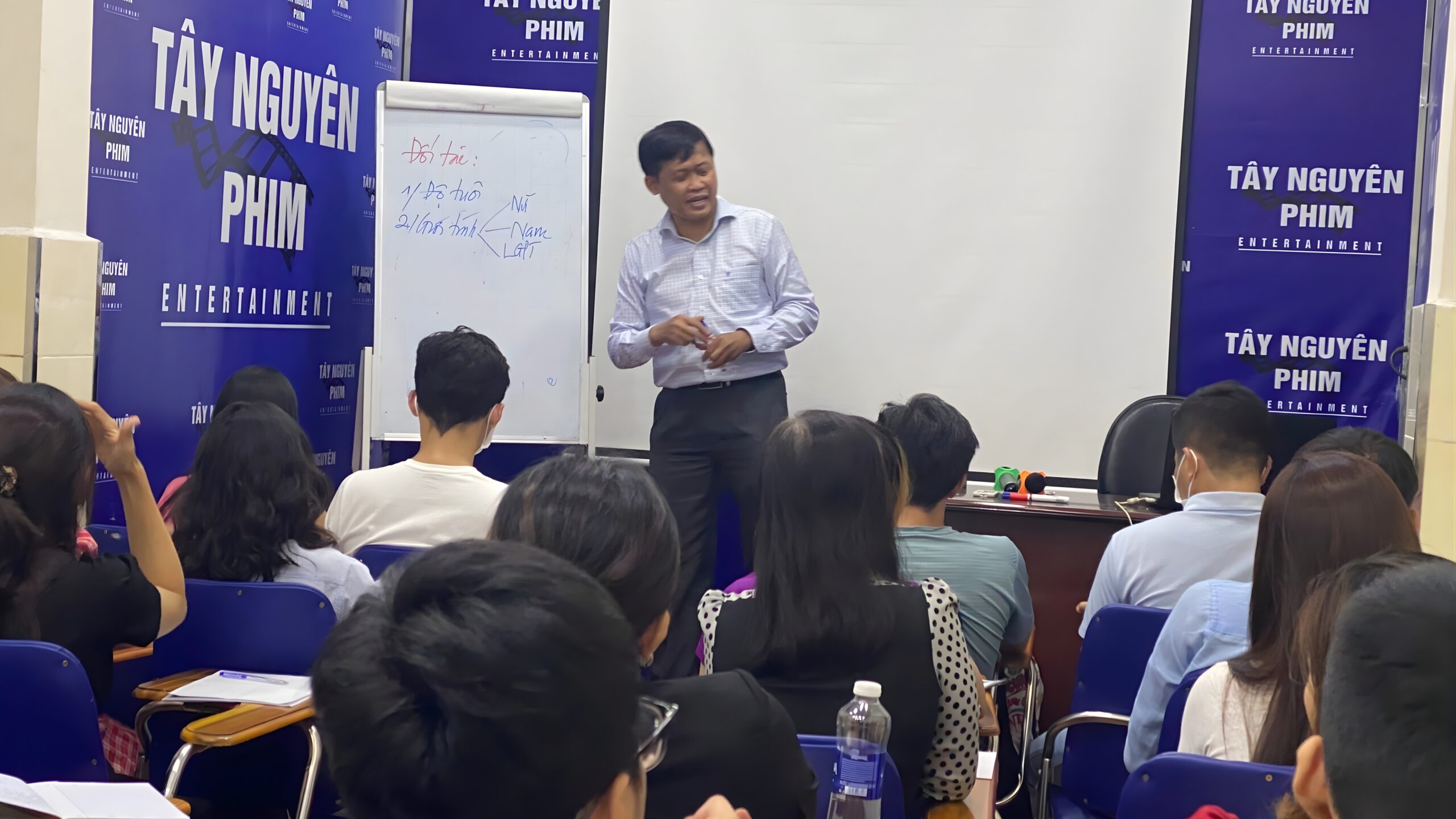 khoa-hoc-xay-dung-thuong-hieu-cho-doanh-nghiep