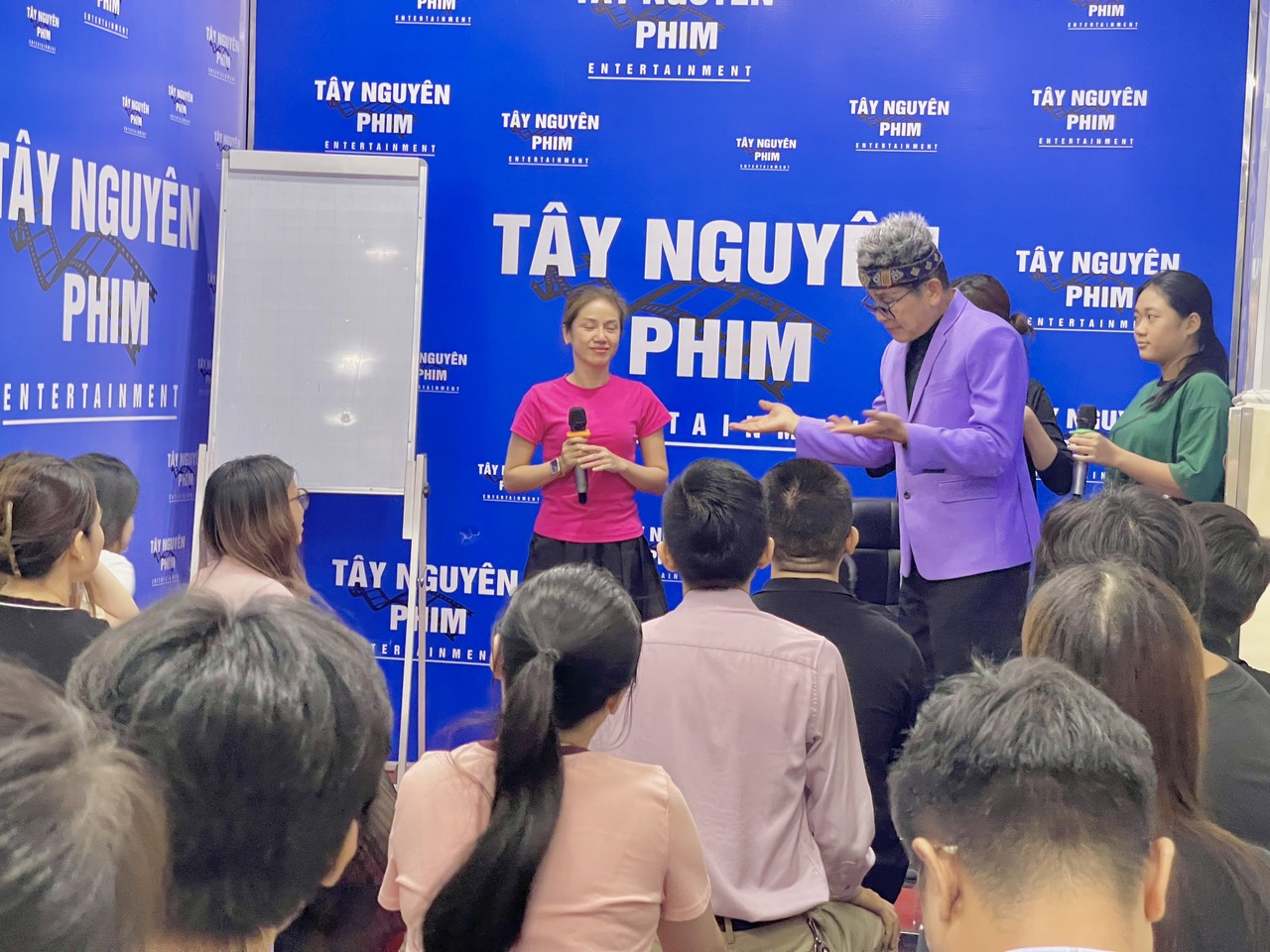 en-vang-tay-nguyen-phim