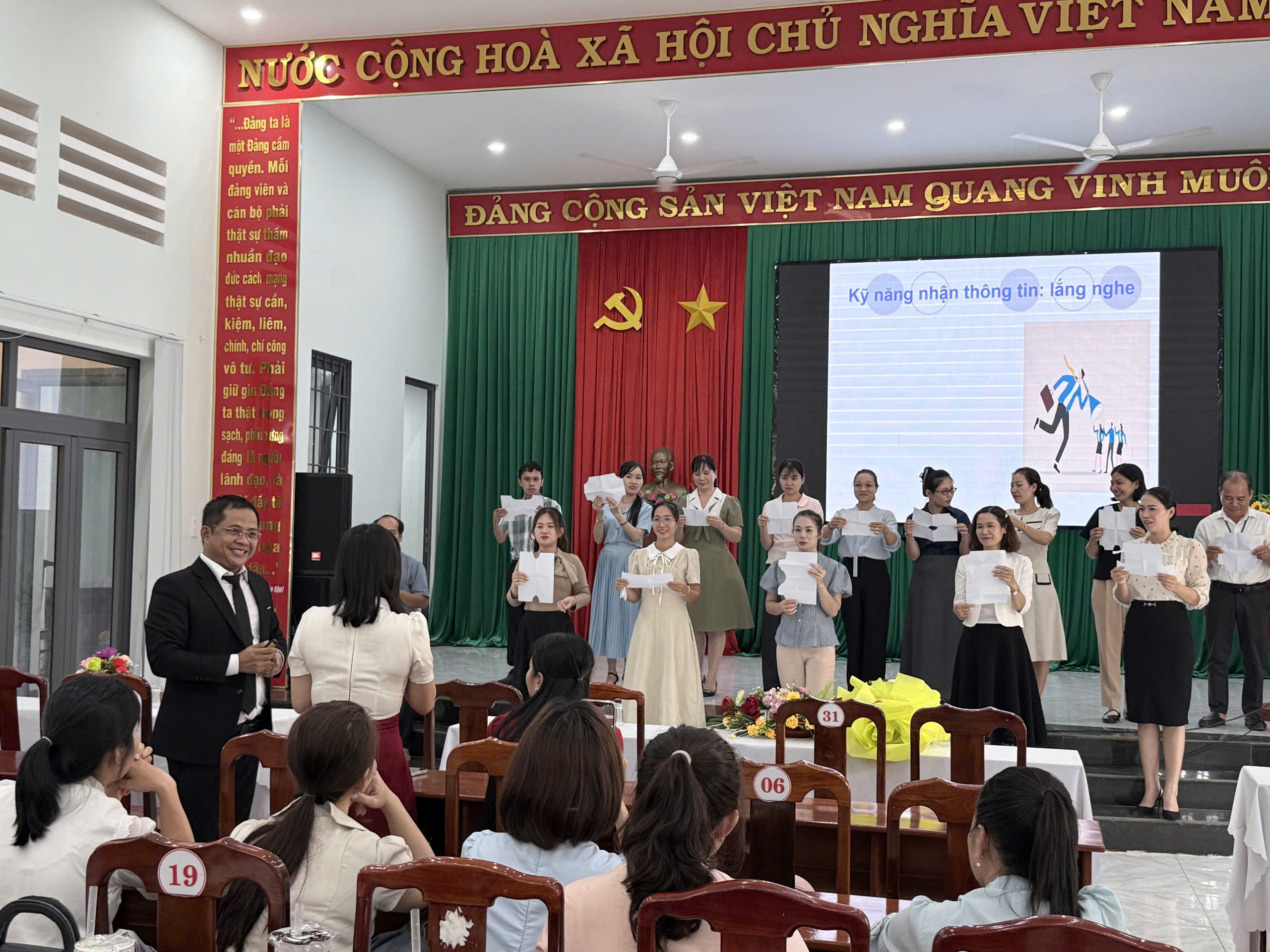 top-cac-khoa-hoc-ky-nang-danh-cho-doanh-nghiep