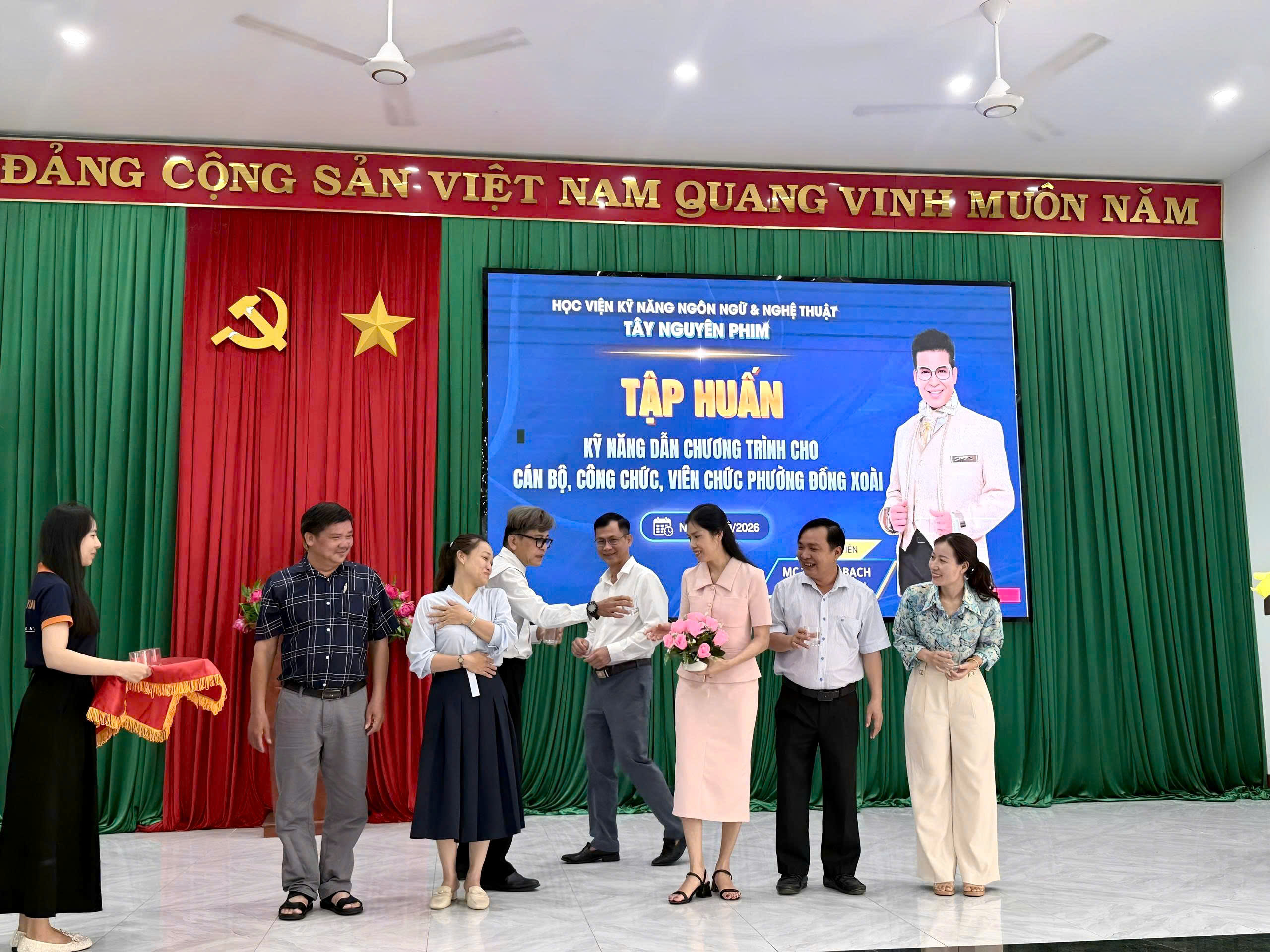 top-cac-khoa-hoc-ky-nang-danh-cho-doanh-nghiep