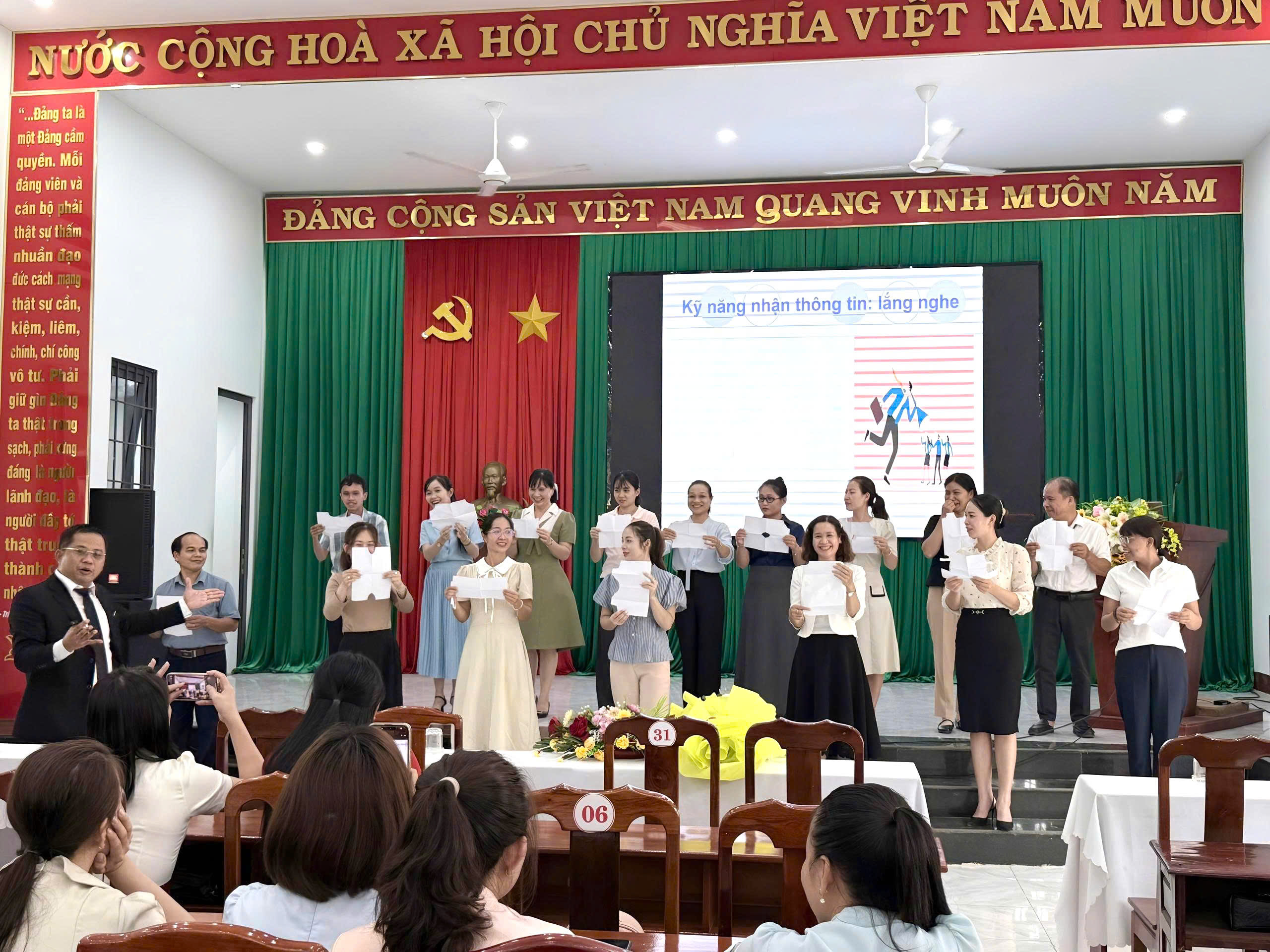 khoa-hoc-dao-tao-nhan-su-tai-tp.hcm