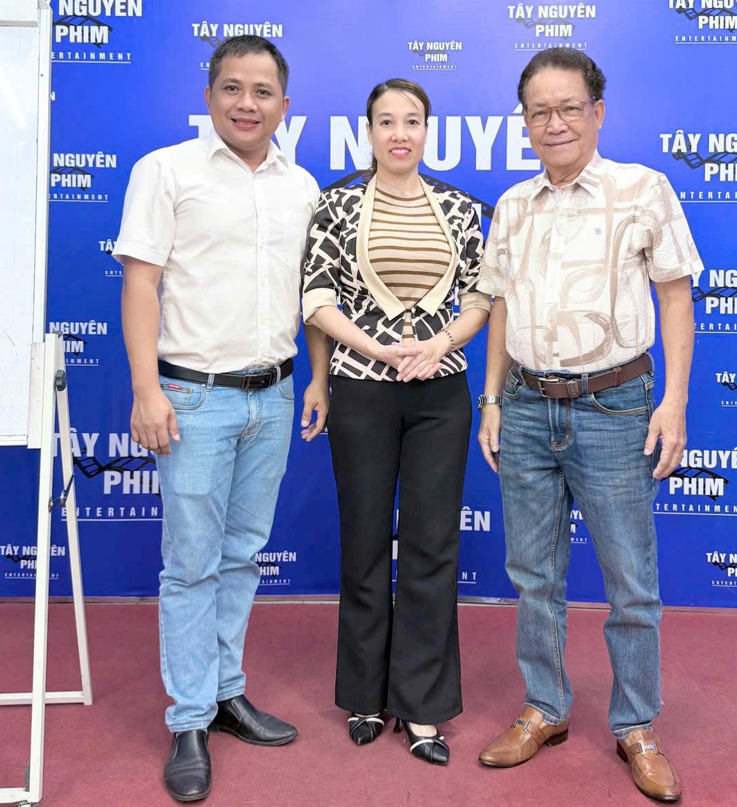 khoa-ky-nang-thuong-thuyet-dam-phan-trong-showbiz