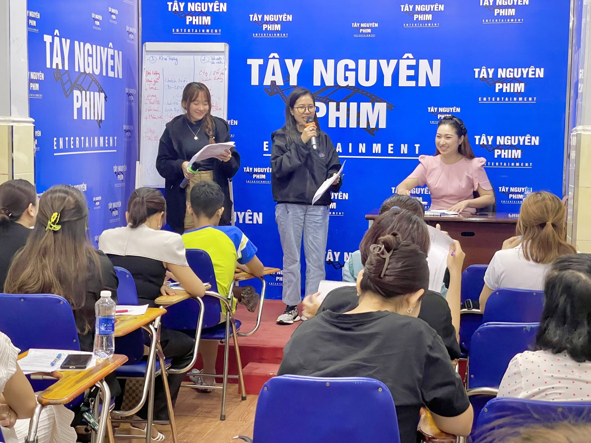 khoa-hoc-livestream-chuyen-nghiep-tai-tphcm